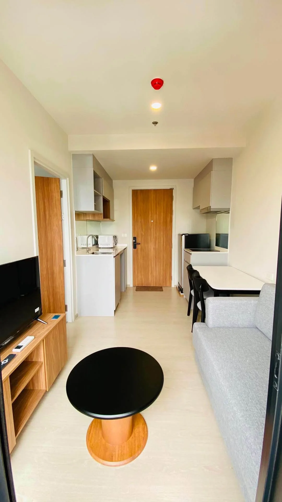 1 Bedroom condo in Nue Riverest Ratburana