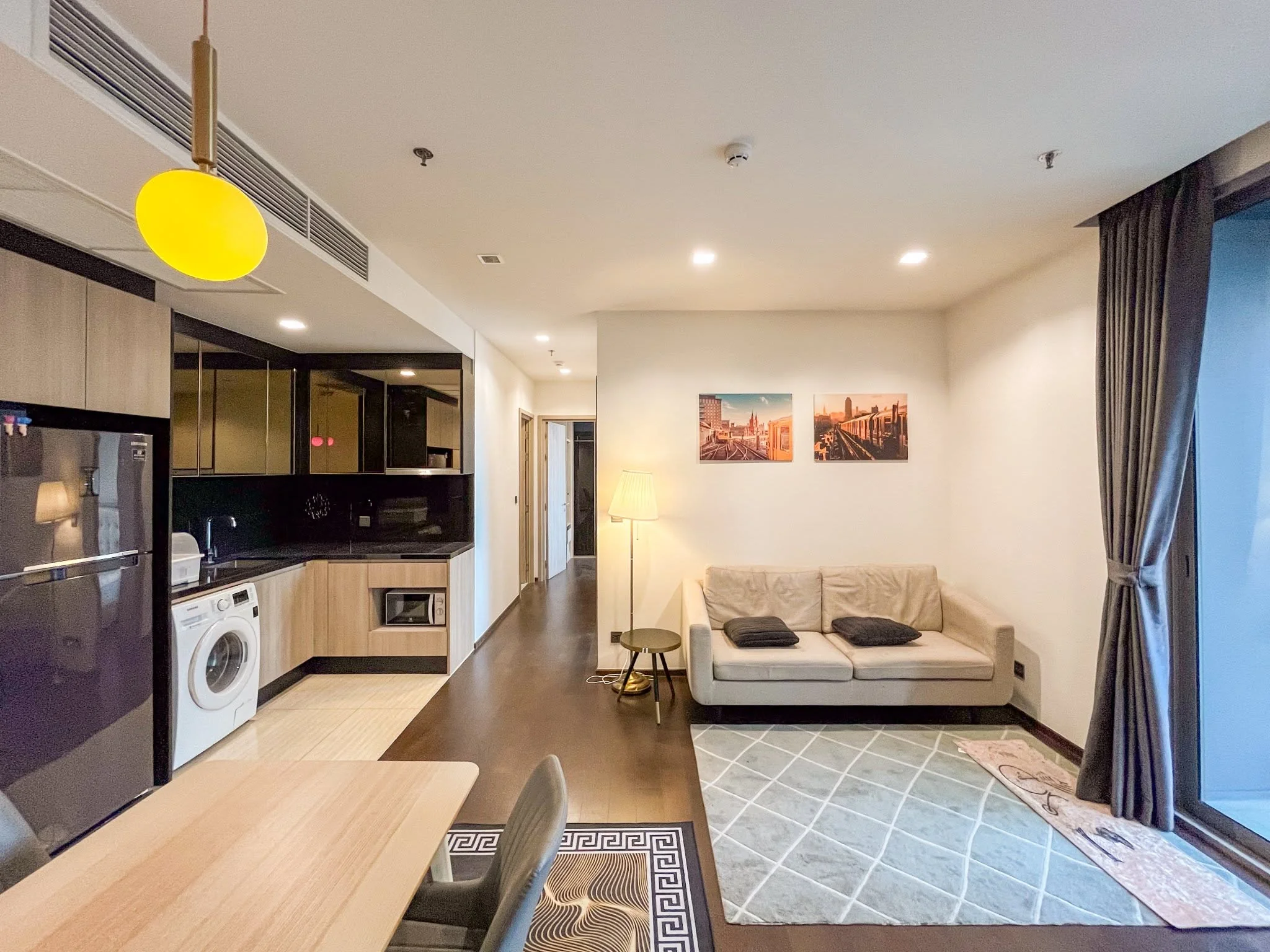 2 Bedroom condo in The Line Ratchathewi