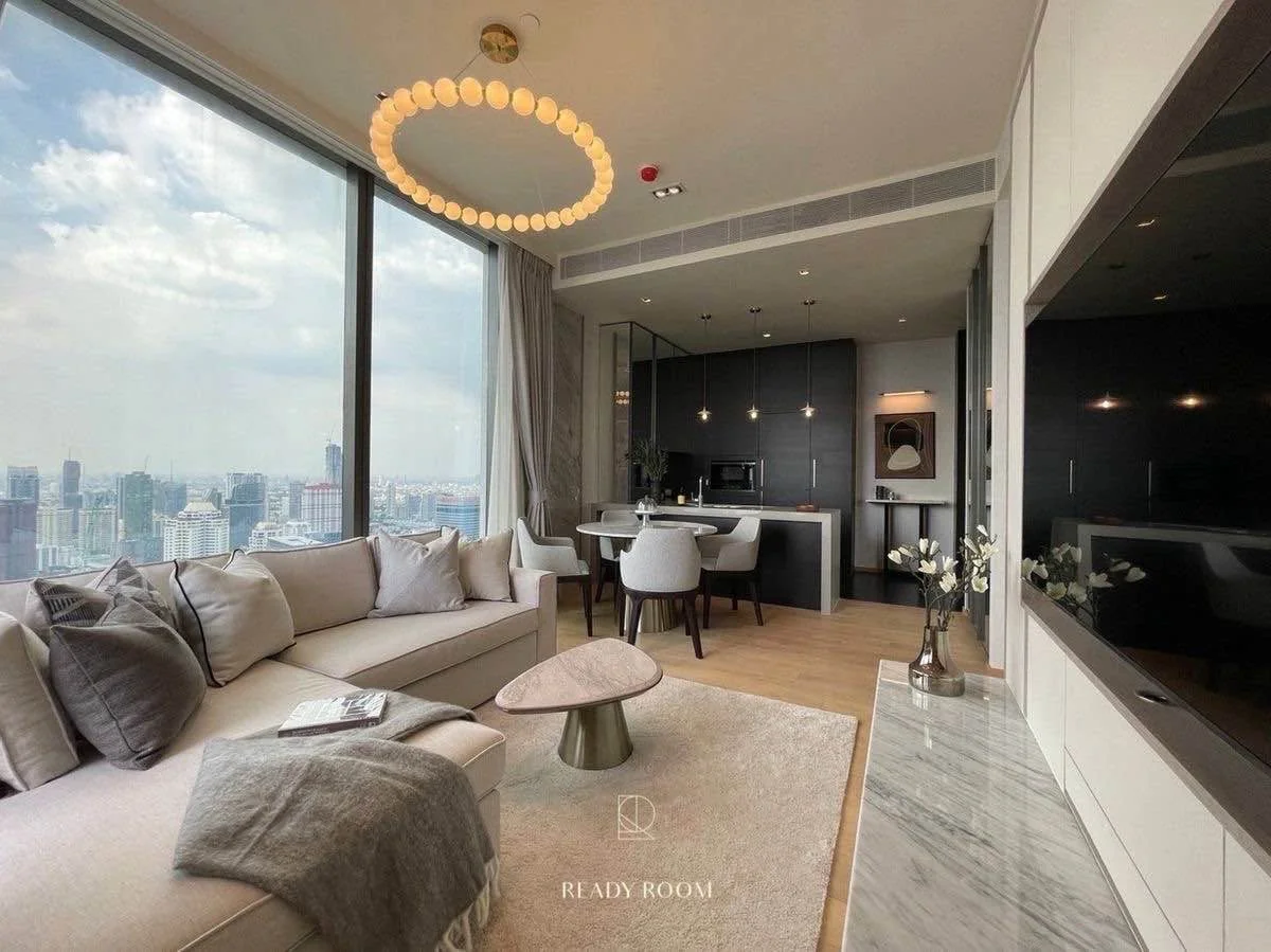2 Bedroom condo in 28 Chidlom