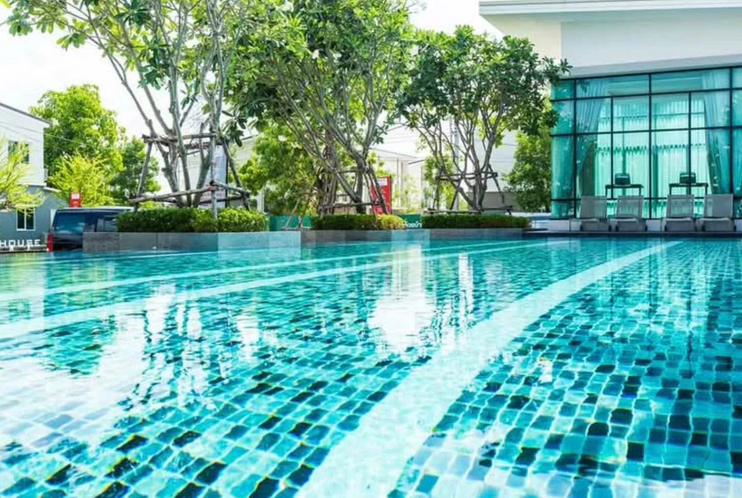 4 Bedroom condo in Casa City Don Mueang