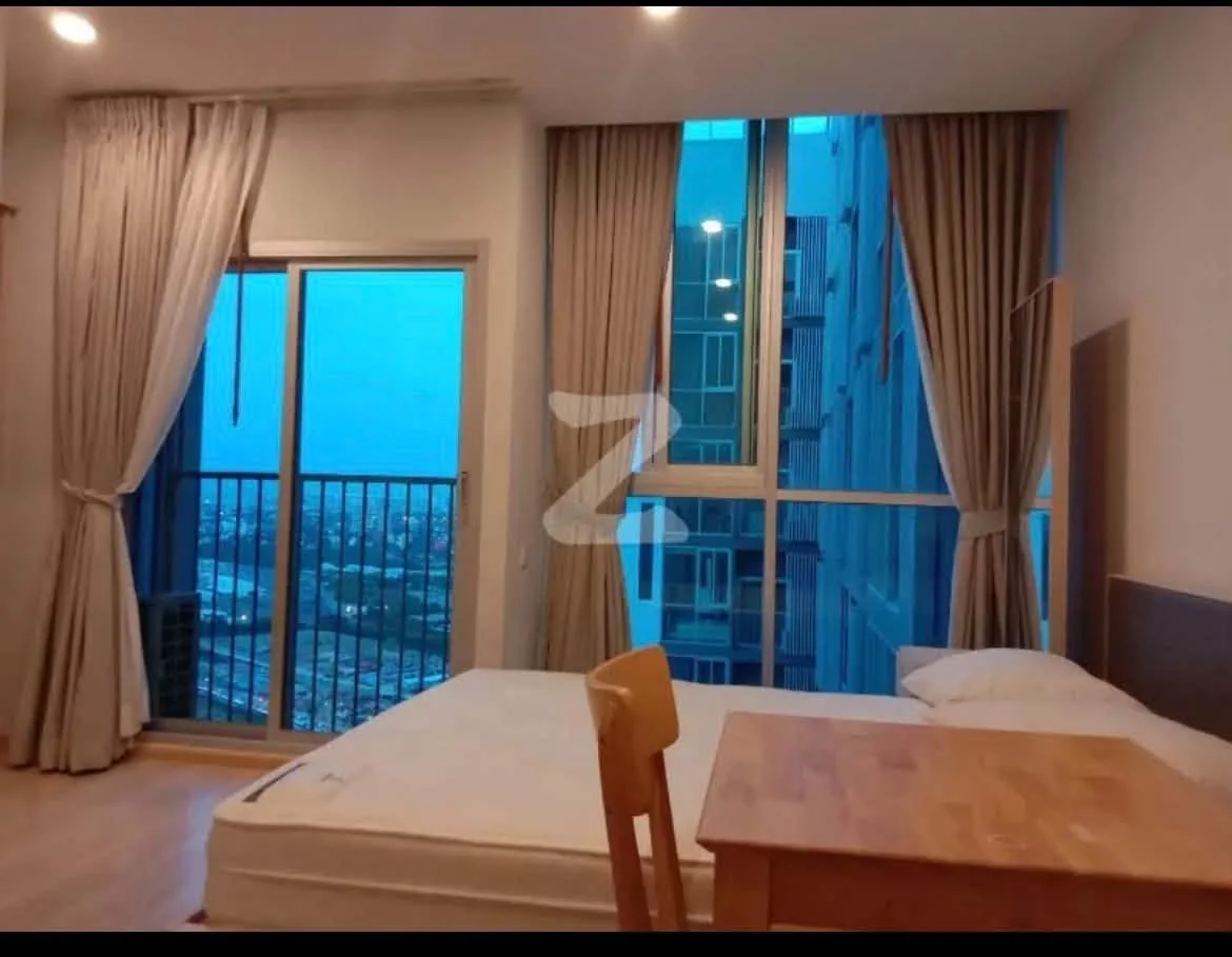 Studio condo in Noble Revolve Ratchada