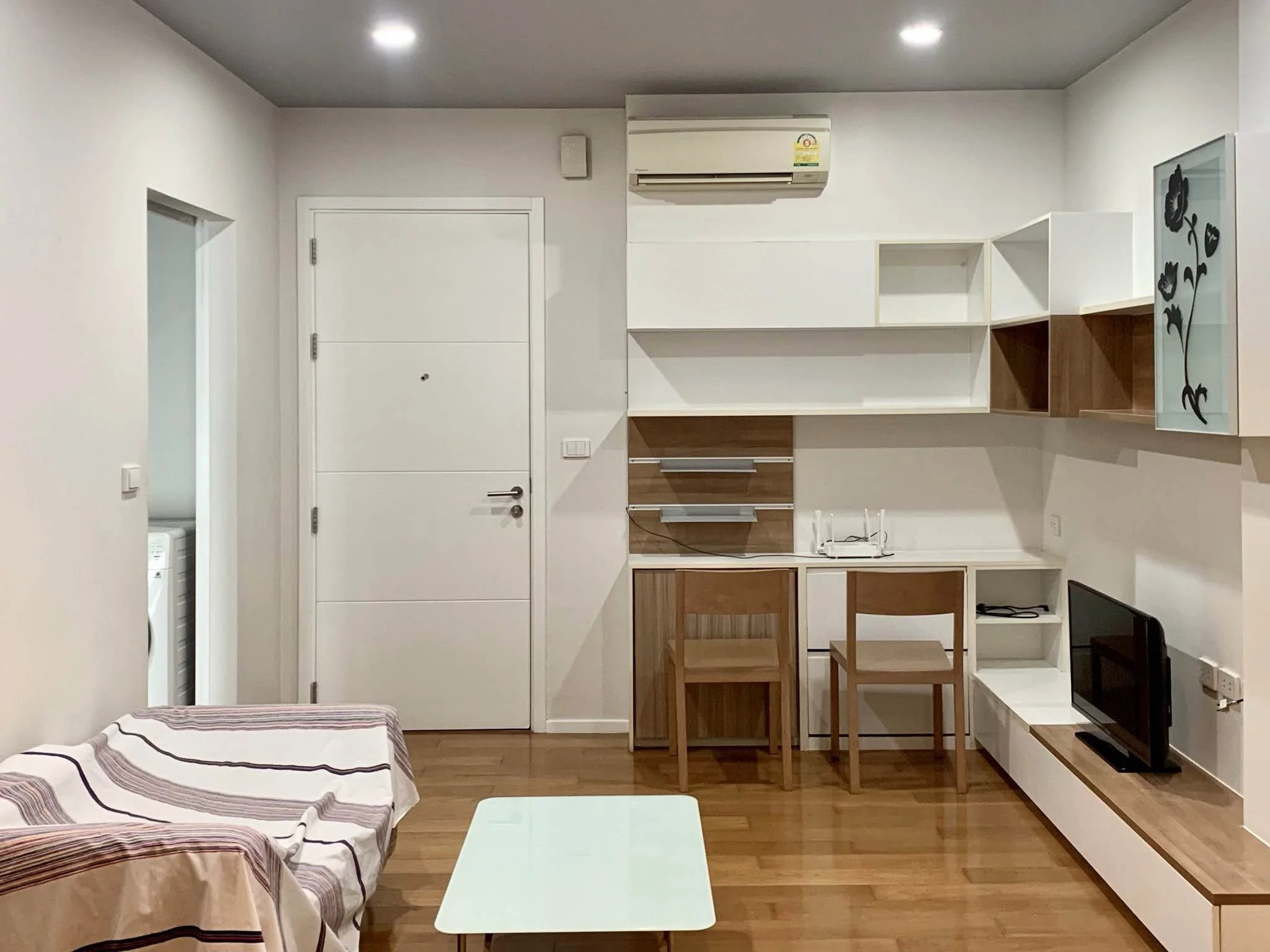 1 Bedroom condo in Blocs 77