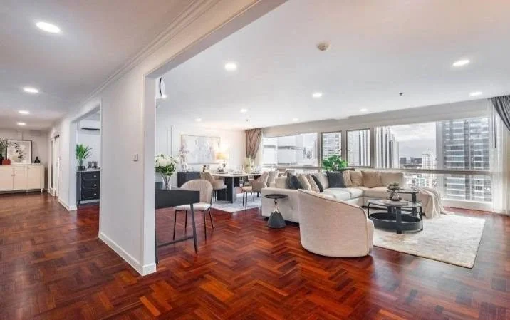 3 Bedroom condo in Sukhumvit Suite