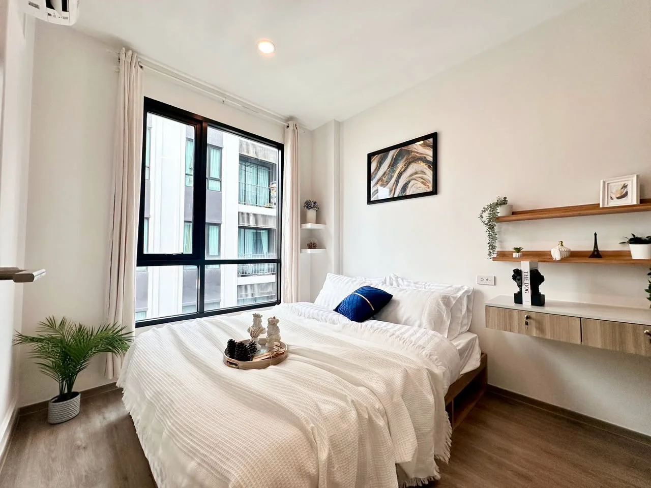 1 Bedroom condo in Brompton Pet Friendly Sukhumvit 107