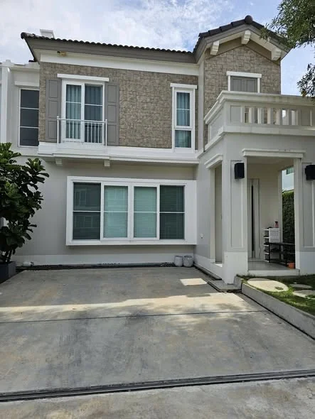 2 Bedroom condo in Anya Bangna-Ramkhamhaeng 2