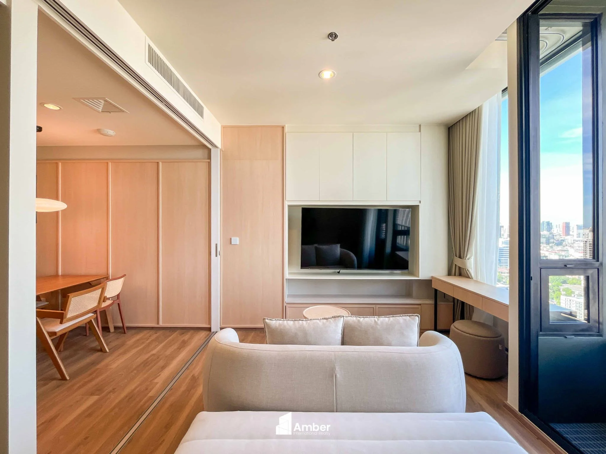1 Bedroom condo in Noble Form Thonglor