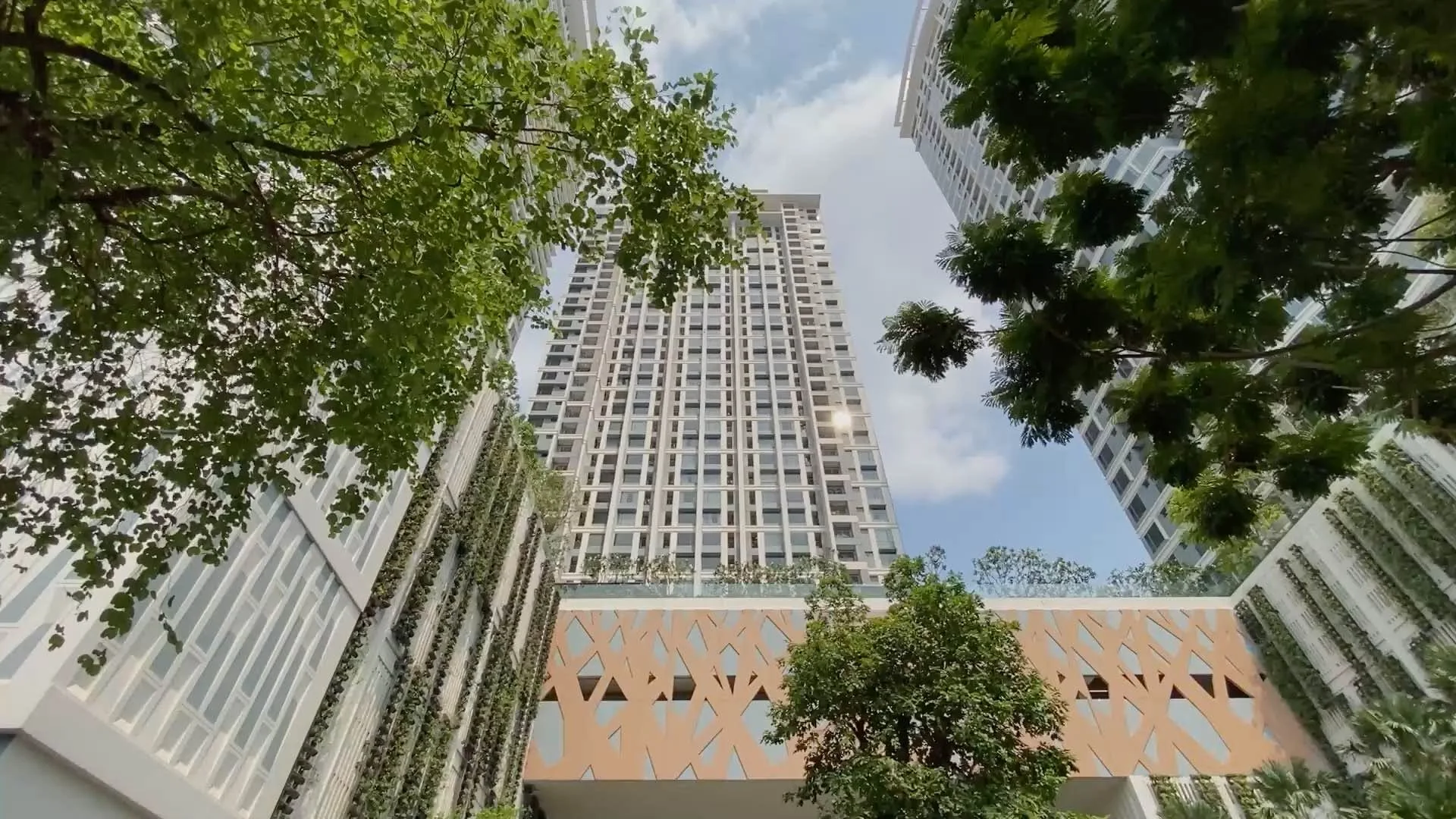 1 Bedroom condo in The Saint Residences Ladprao