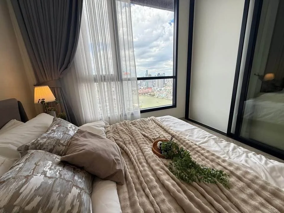 1 Bedroom condo in Chapter Charoennakhon–Riverside