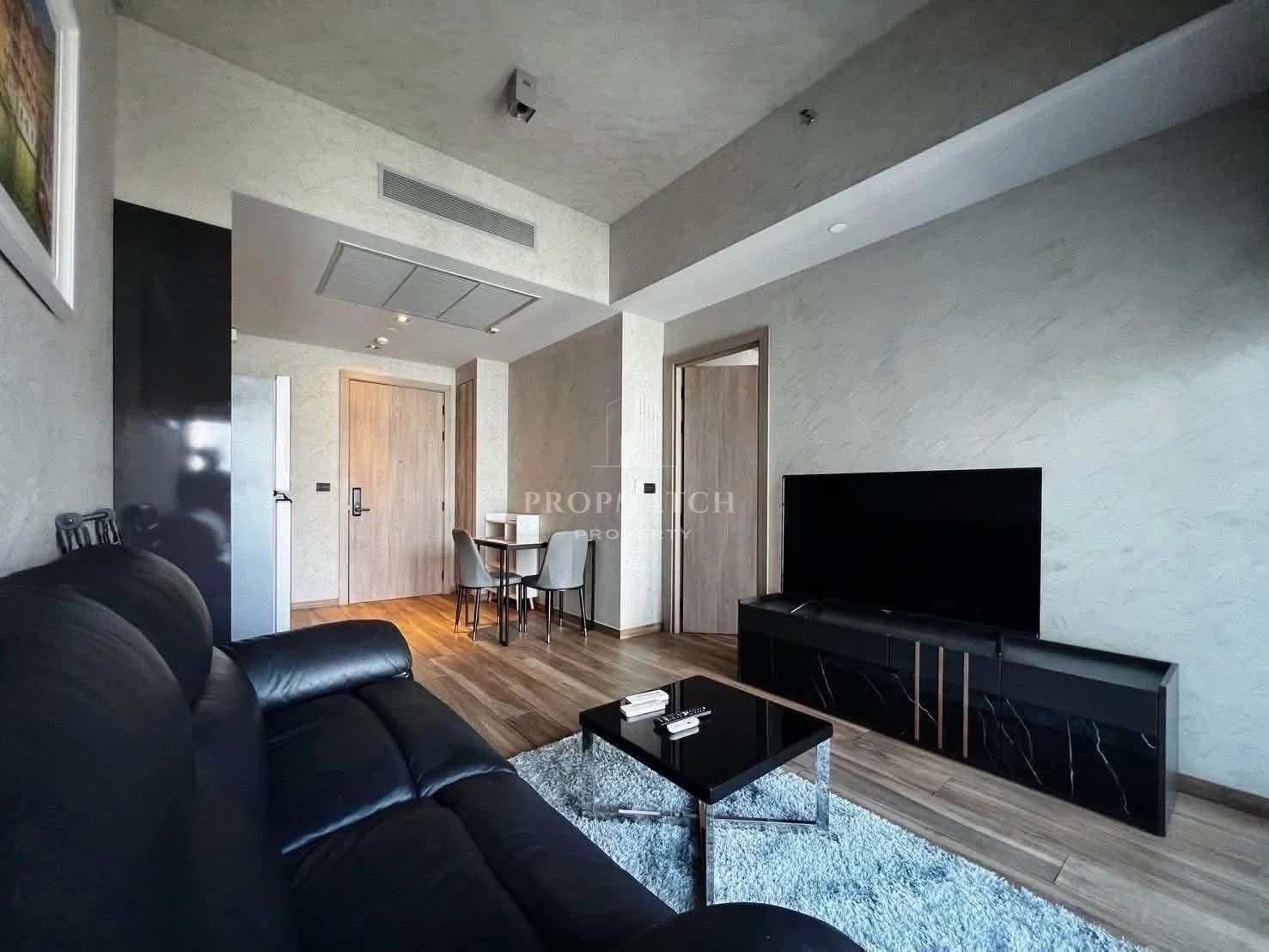 1 Bedroom condo in The Lofts Asoke