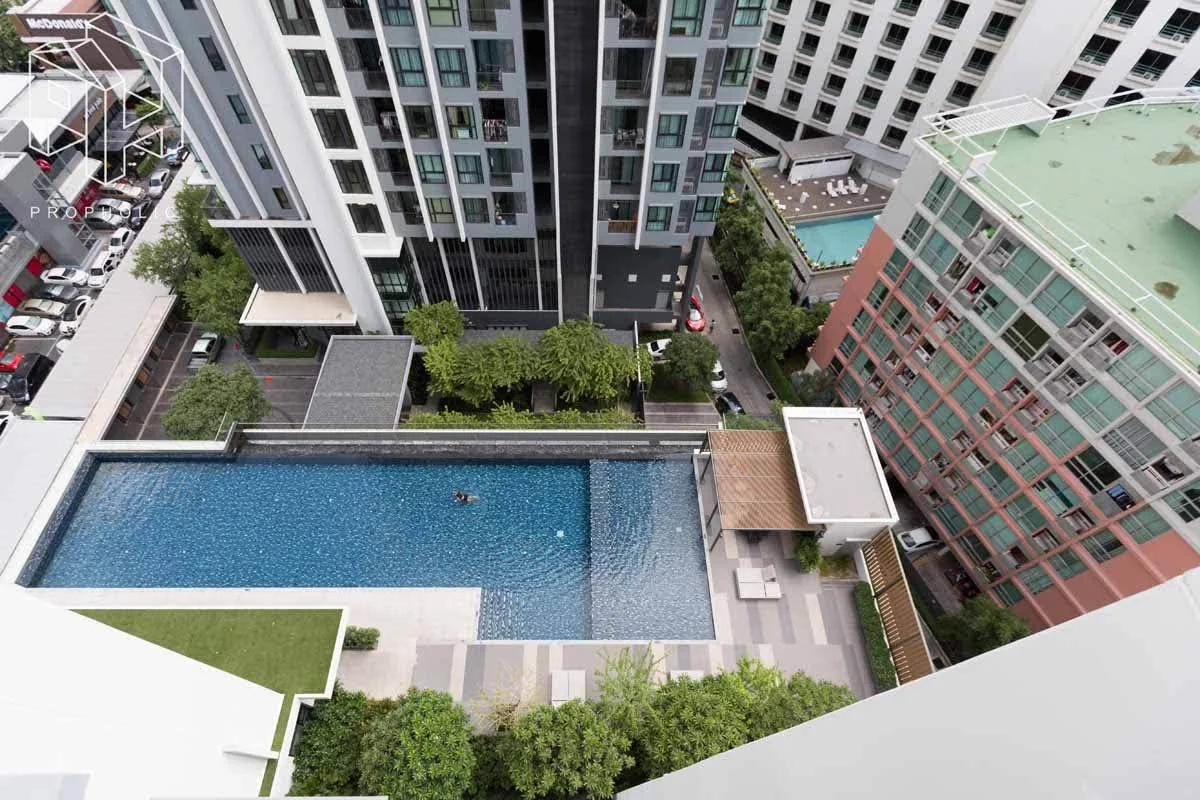1 Bedroom condo in Quinn Ratchada 17