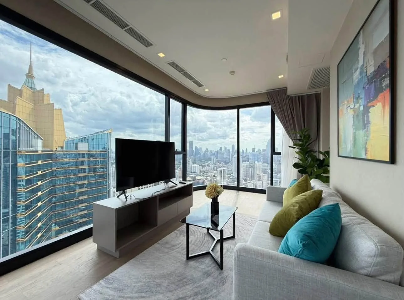 2 Bedroom condo in ASHTON Asoke