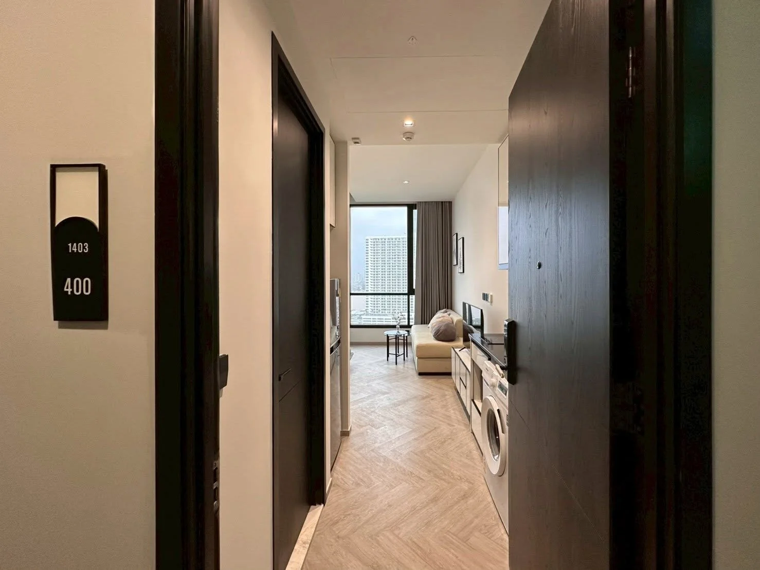Studio condo in Chapter Charoennakhon–Riverside