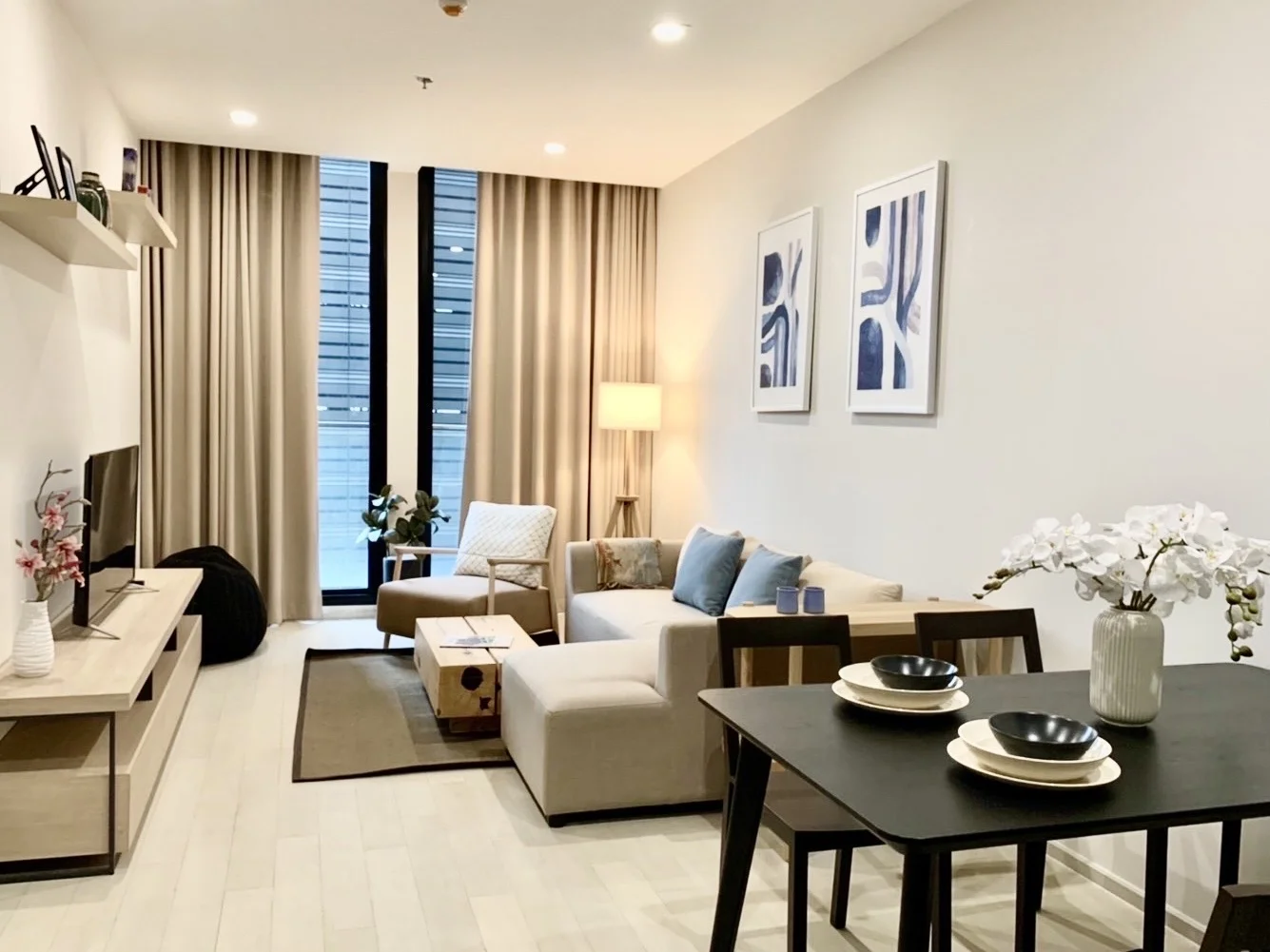 1 Bedroom condo in Noble Ploenchit
