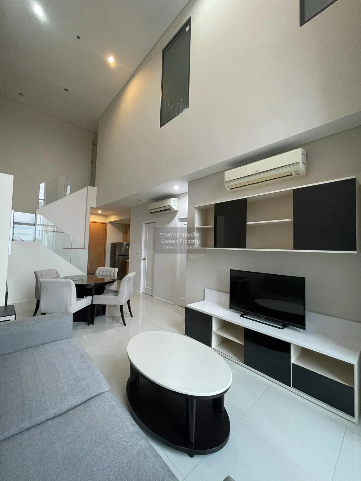 2 Bedroom condo in Villa Asoke