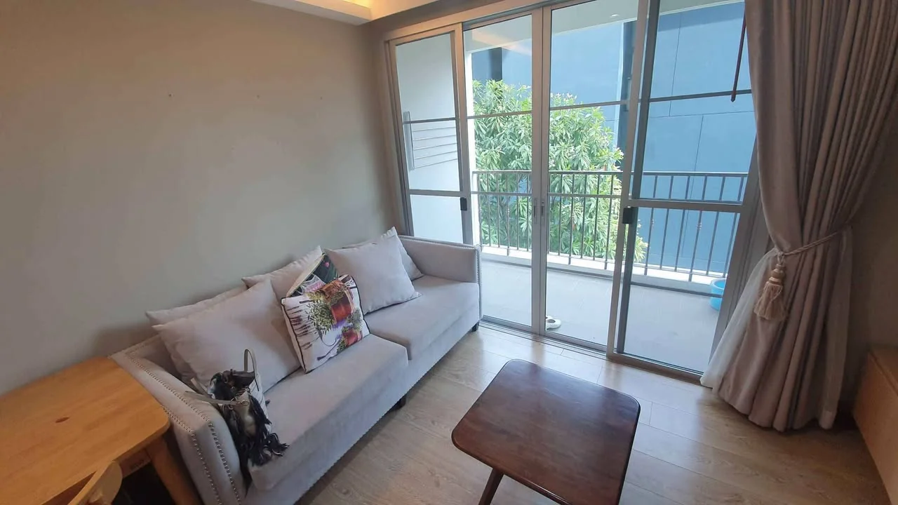 2 Bedroom condo in Maestro 39
