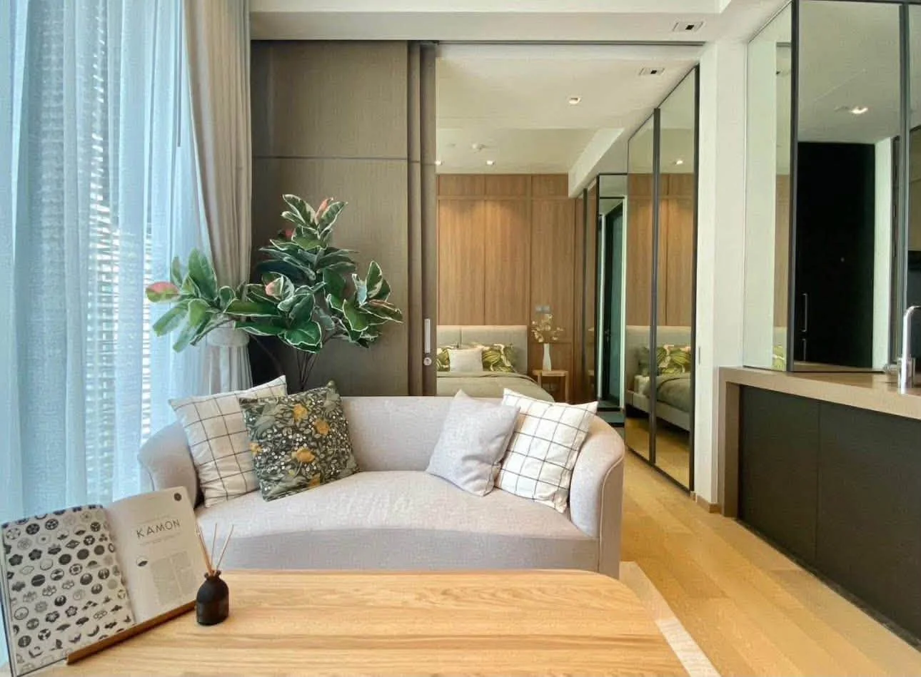 1 Bedroom condo in 28 Chidlom
