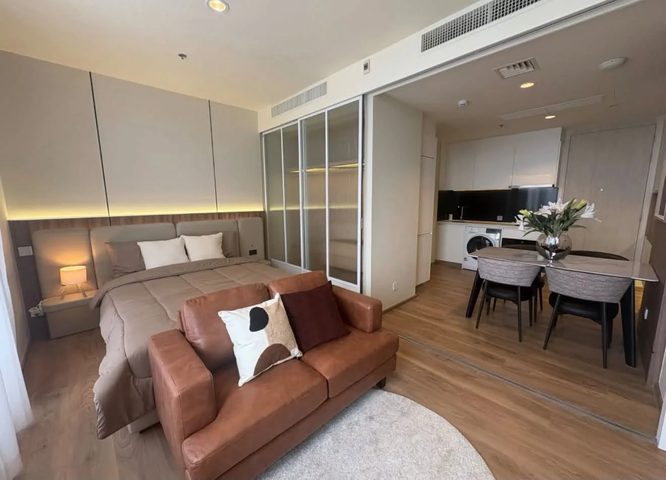 1 Bedroom condo in Noble Form Thonglor