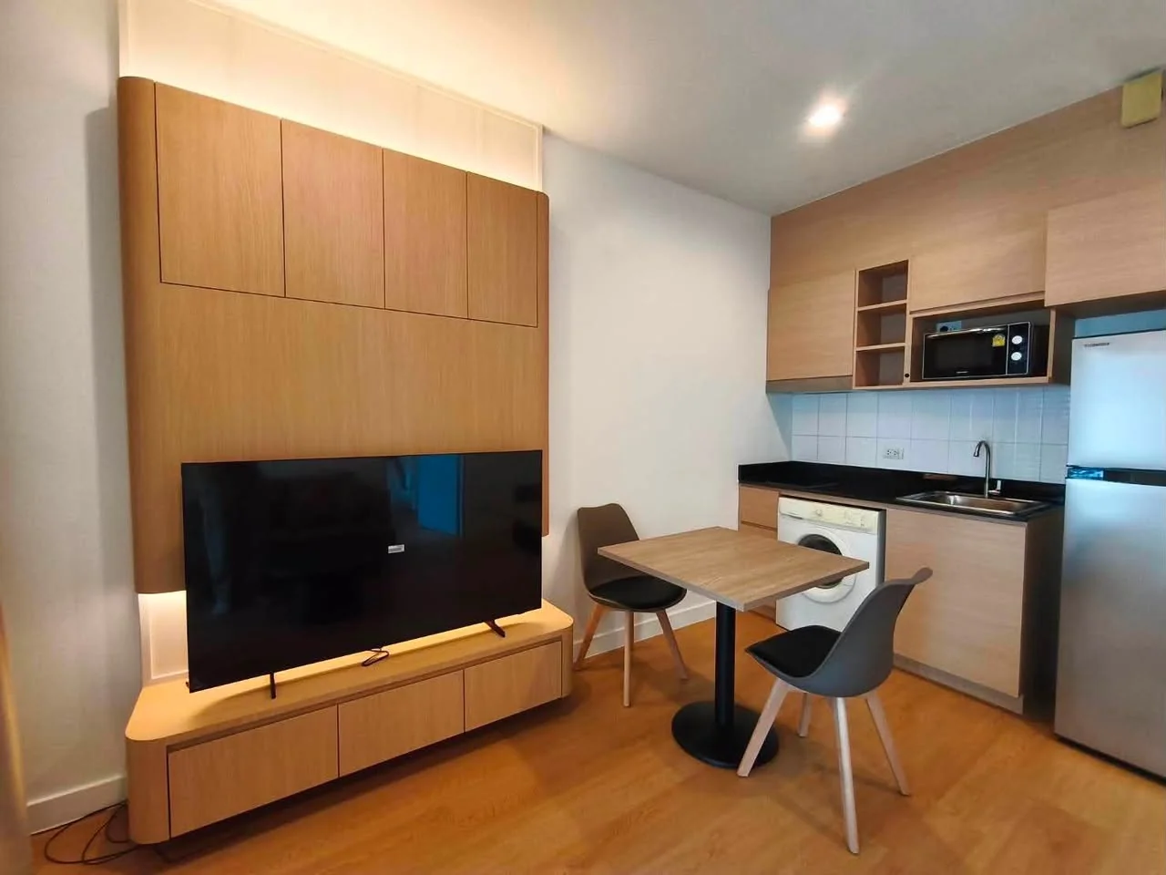 1 Bedroom condo in IDEO Verve Sukhumvit