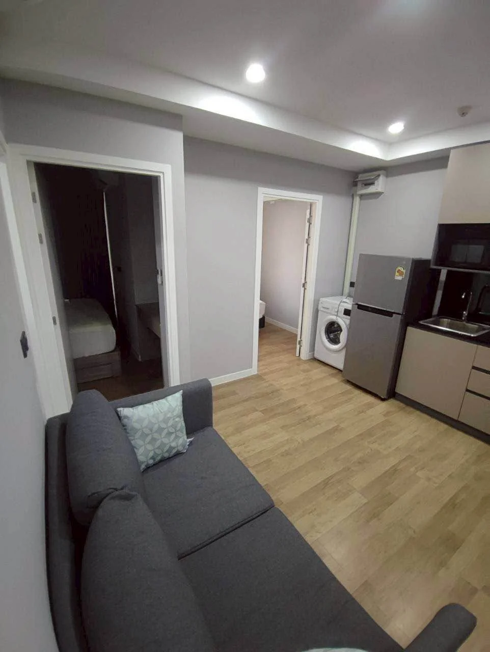 2 Bedroom condo in Groove Ratchada-Rama 9