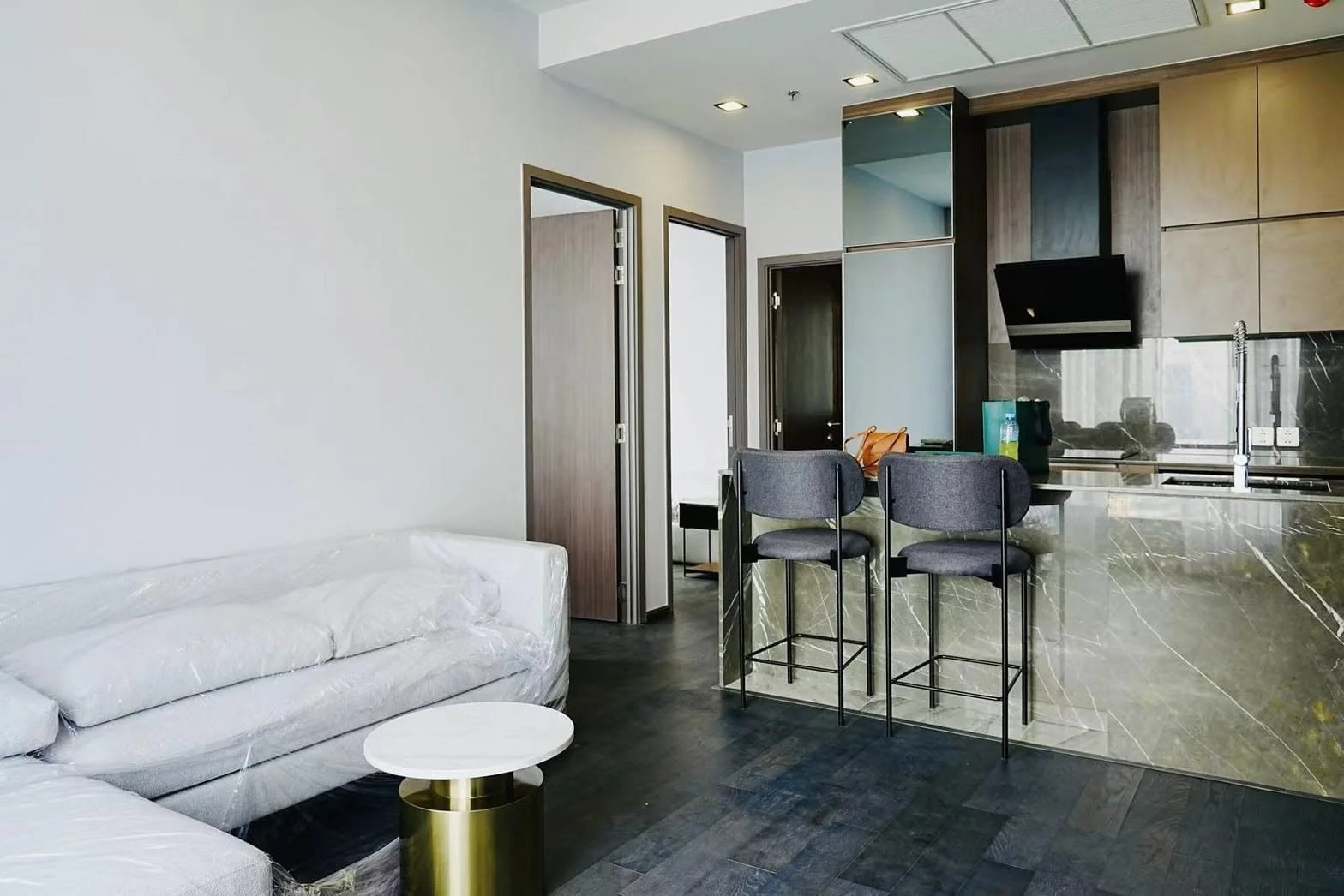 2 Bedroom condo in CONNER Ratchathewi