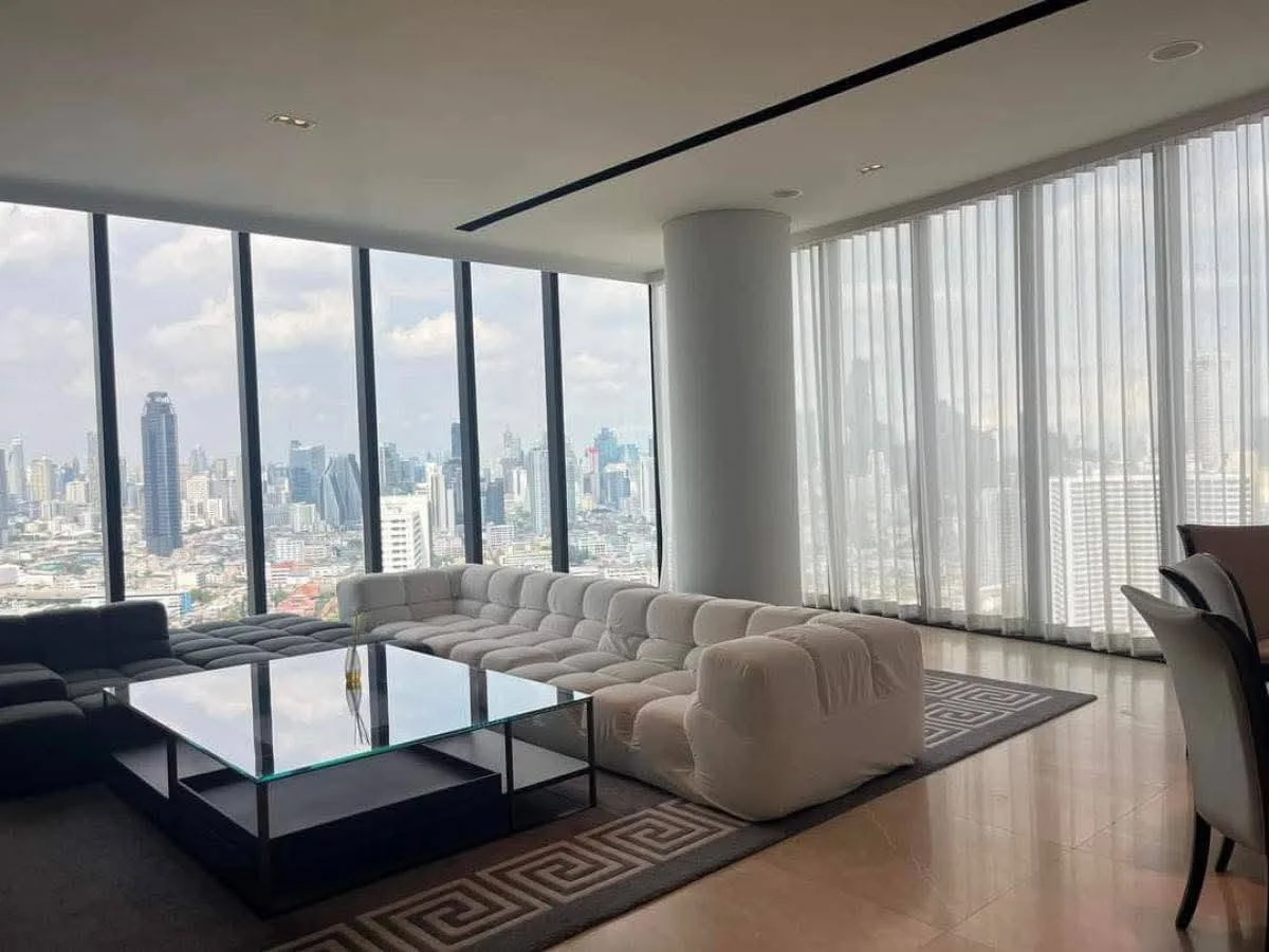 3 Bedroom condo in Banyan Tree Residences Riverside
