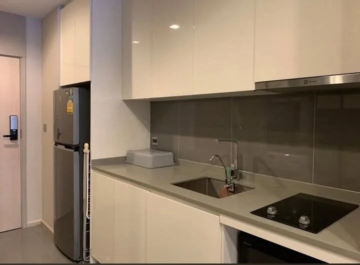 2 Bedroom condo in M Thonglor 10