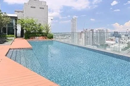 1 Bedroom condo in Life Sukhumvit 48