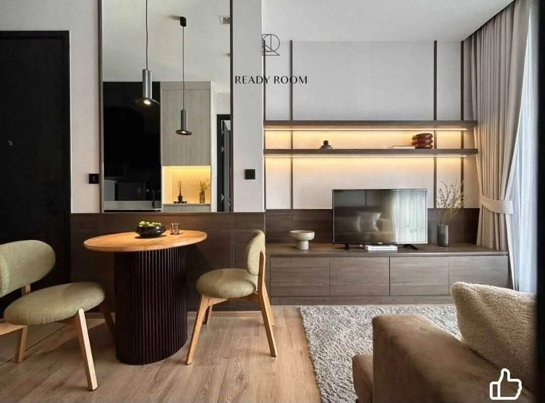 1 Bedroom condo in Noble Around Ari