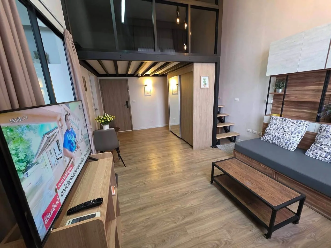 Studio condo in Blossom Condo @ Fashion Altitude
