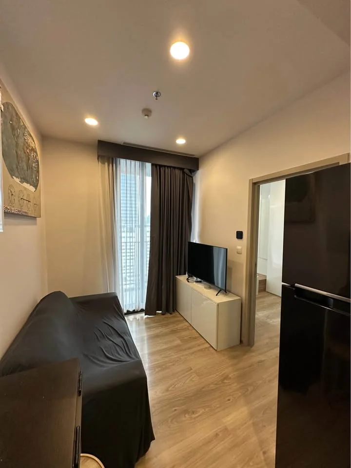 1 Bedroom condo in Oka Haus Sukhumvit 36