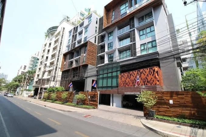 1 Bedroom condo in Rende Sukhumvit 23