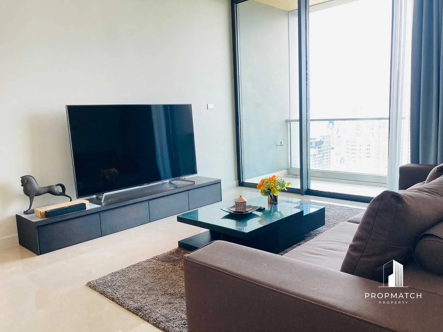 2 Bedroom condo in Sindhorn Residence