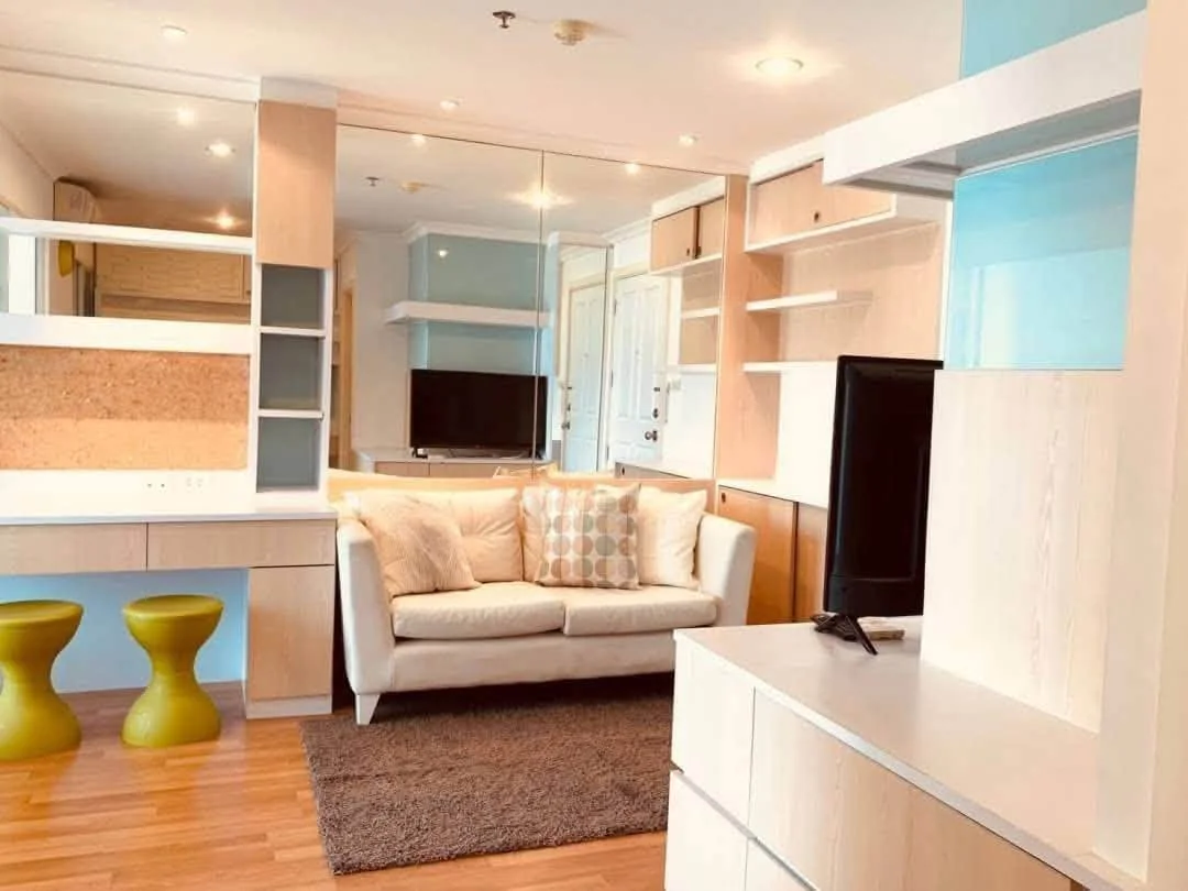 Studio condo in Lumpini Place Rama 9-Ratchada
