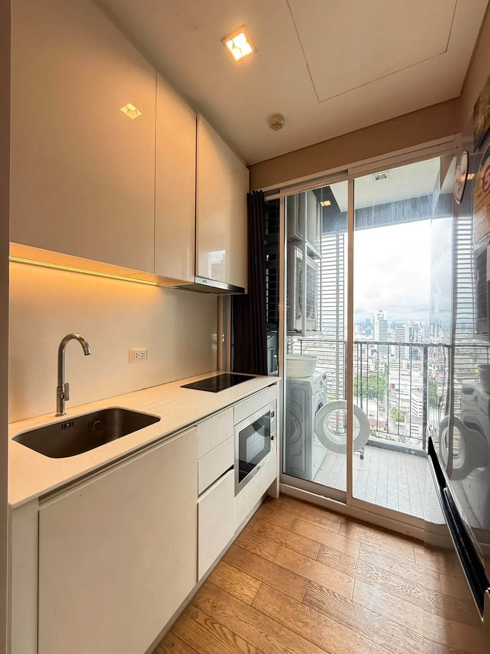 1 Bedroom condo in The Saint Residences Ladprao