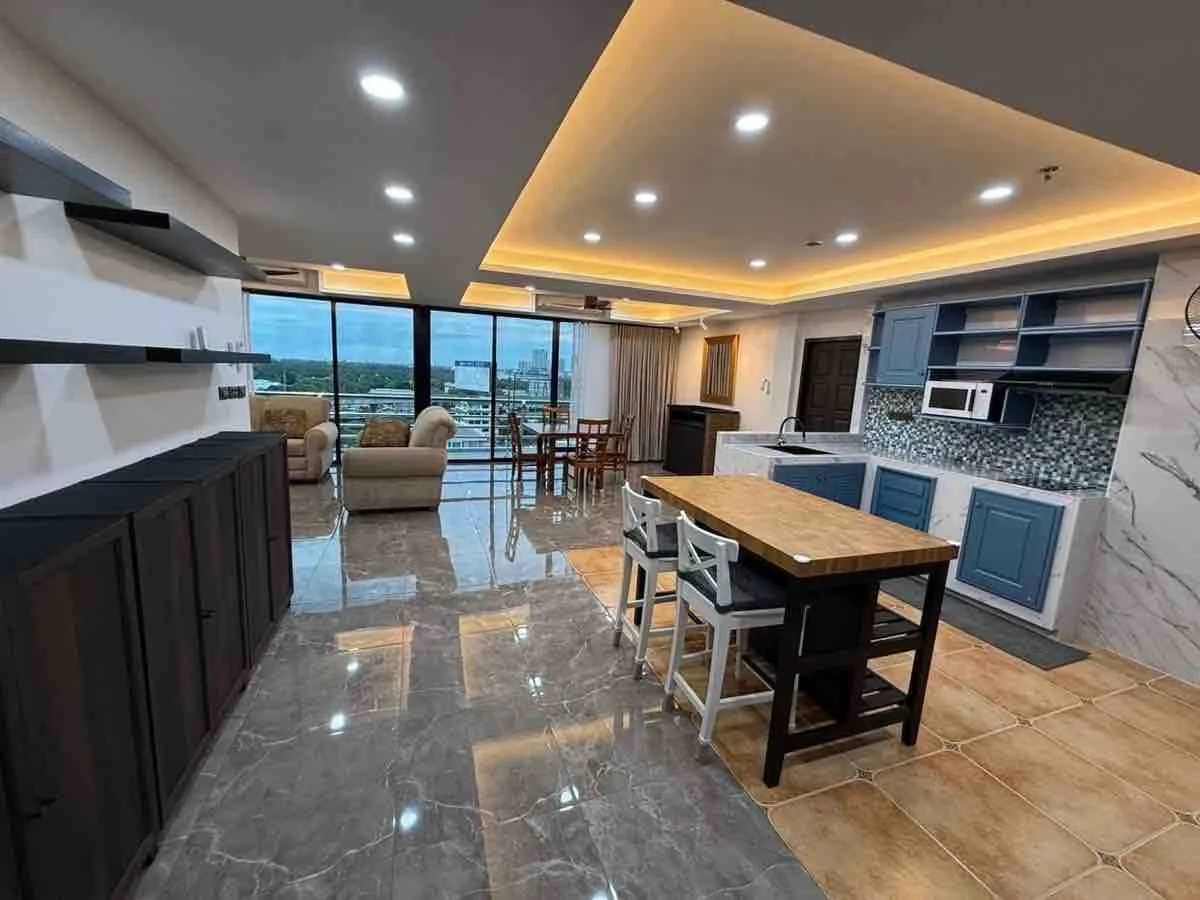 2 Bedroom condo in The Royal Navin Tower