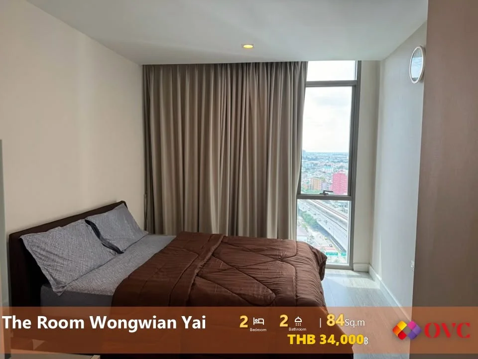 2 Bedroom condo in The Room BTS Wongwianyai