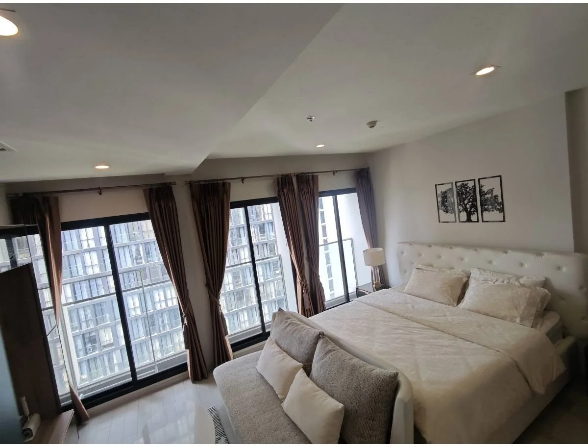 1 Bedroom condo in Noble Ploenchit