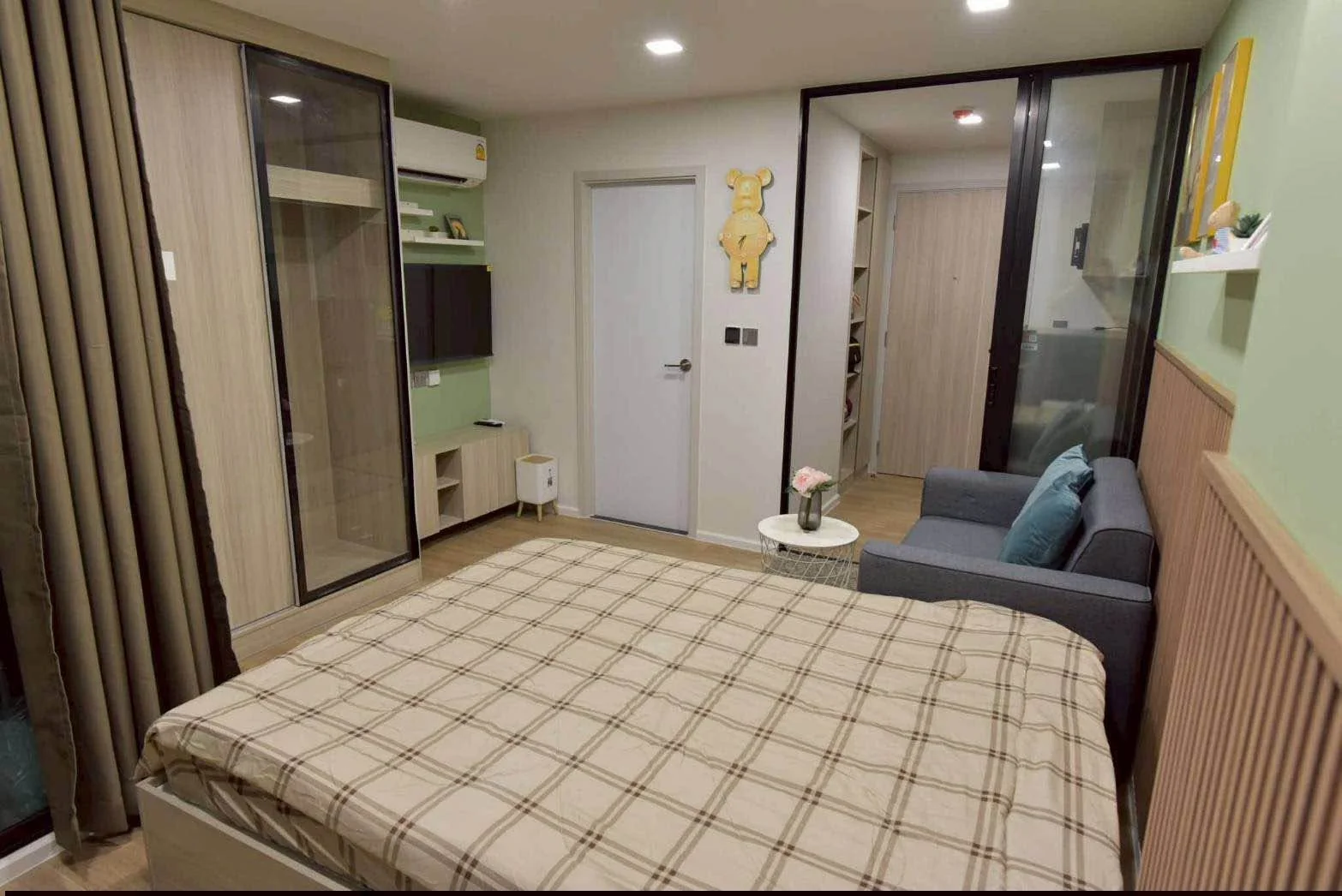 1 Bedroom condo in Atmoz Flow Minburi