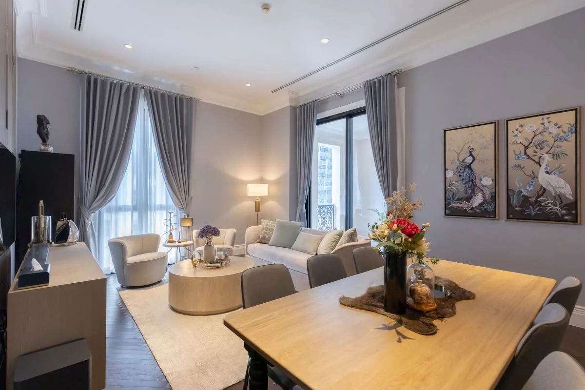 3 Bedroom condo in 98 Wireless