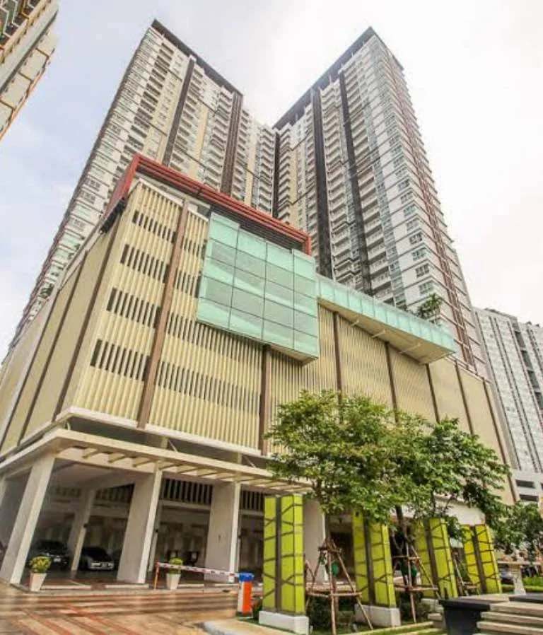 2 Bedroom condo in The Parkland Grand Asoke-Phetchaburi