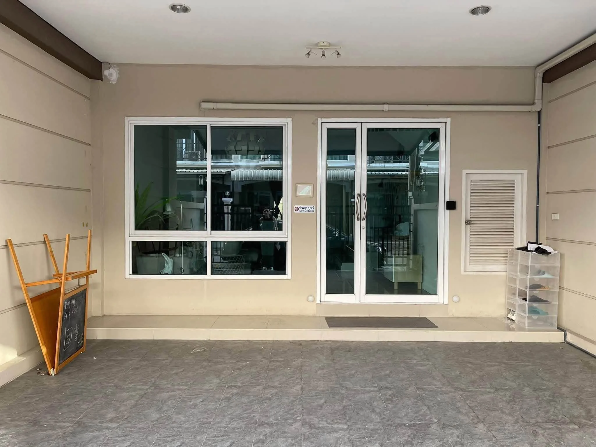 Studio condo in Grand De Ville Srinakarin
