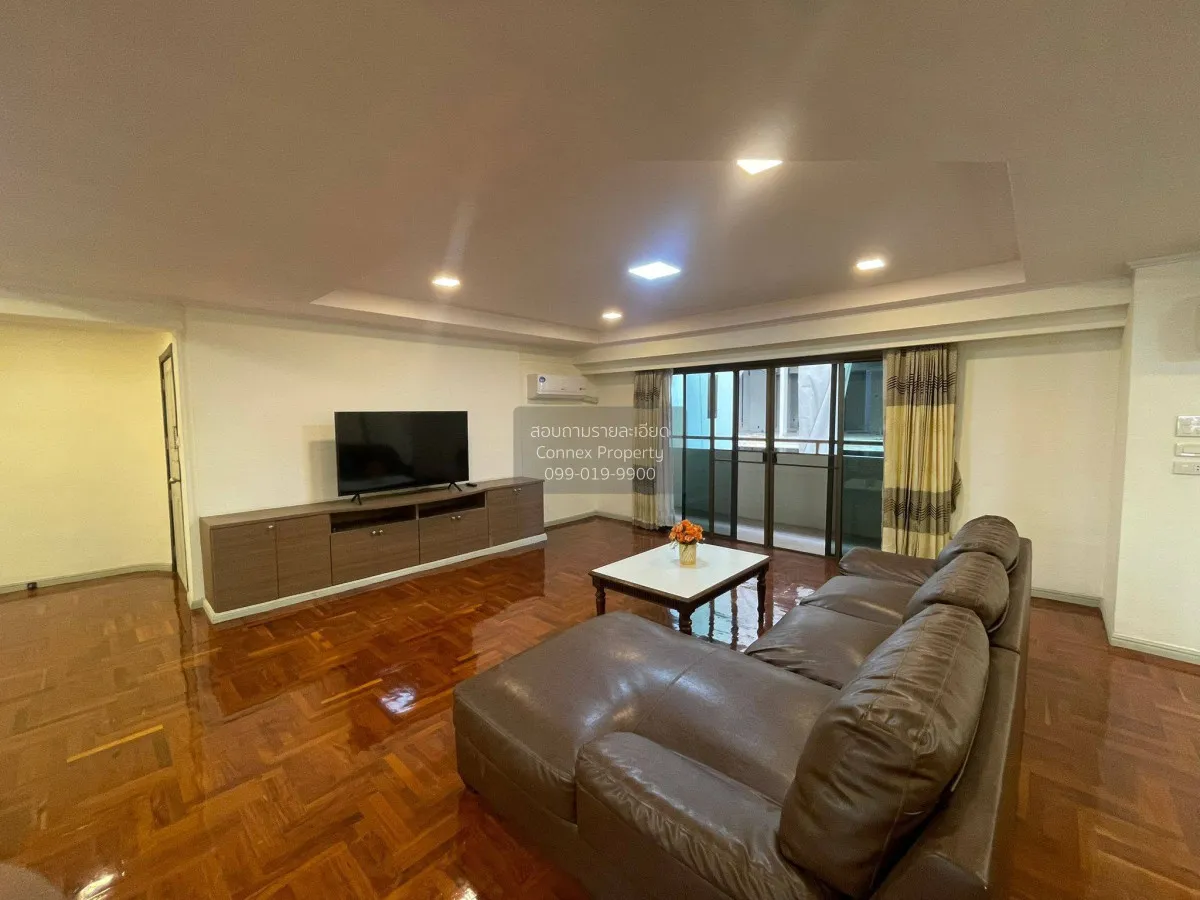3 Bedroom condo in D.H.Grand Tower