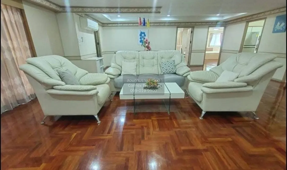3 Bedroom condo in D.H.Grand Tower