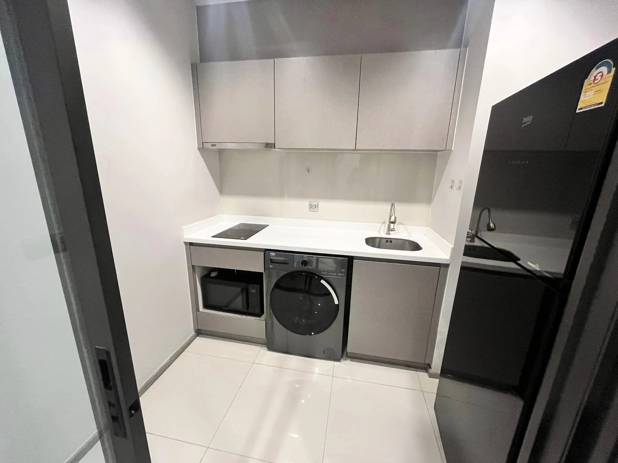 1 Bedroom condo in Life Asoke-Rama 9