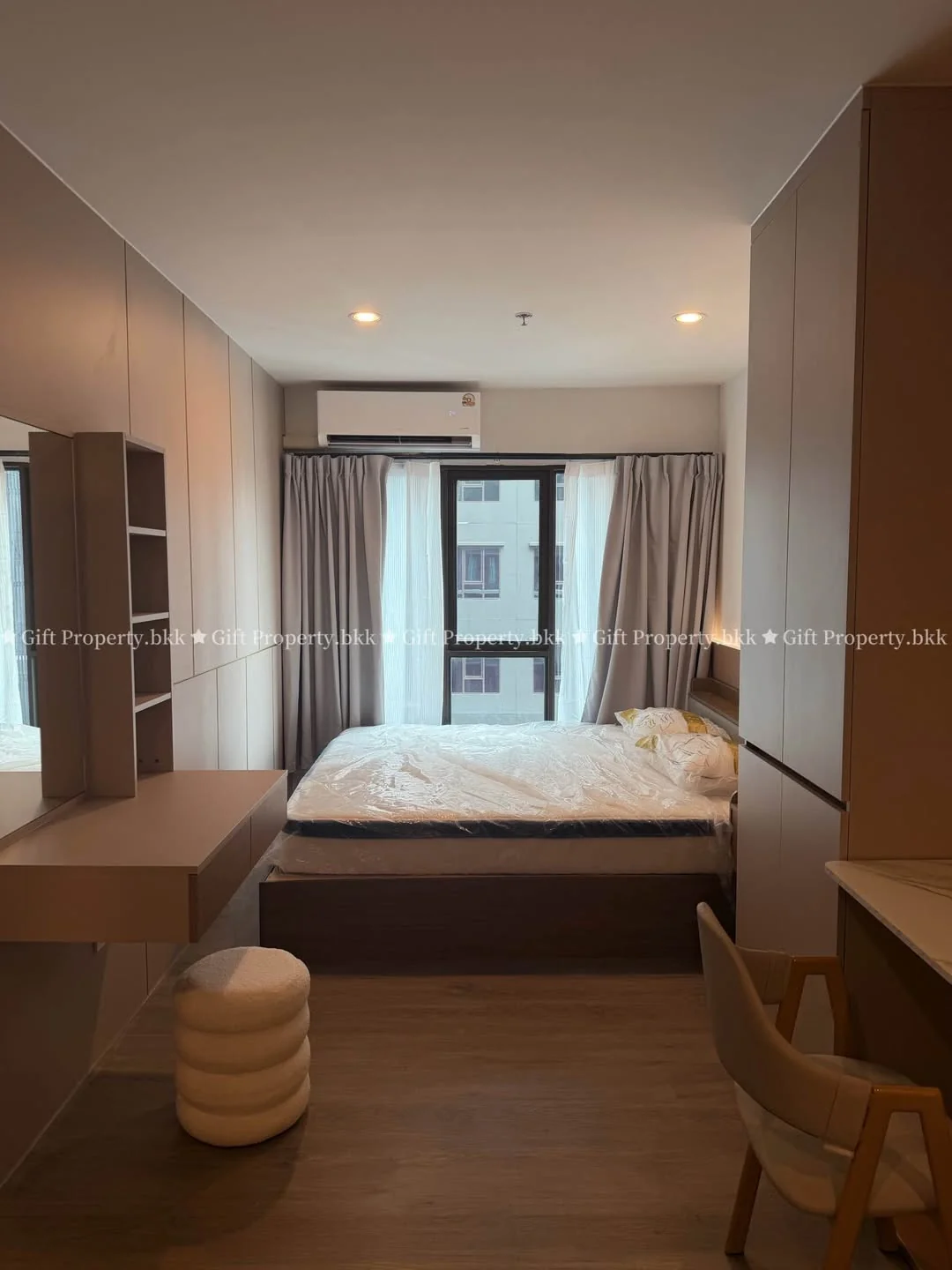 1 Bedroom condo in Regent Home Wutthakat