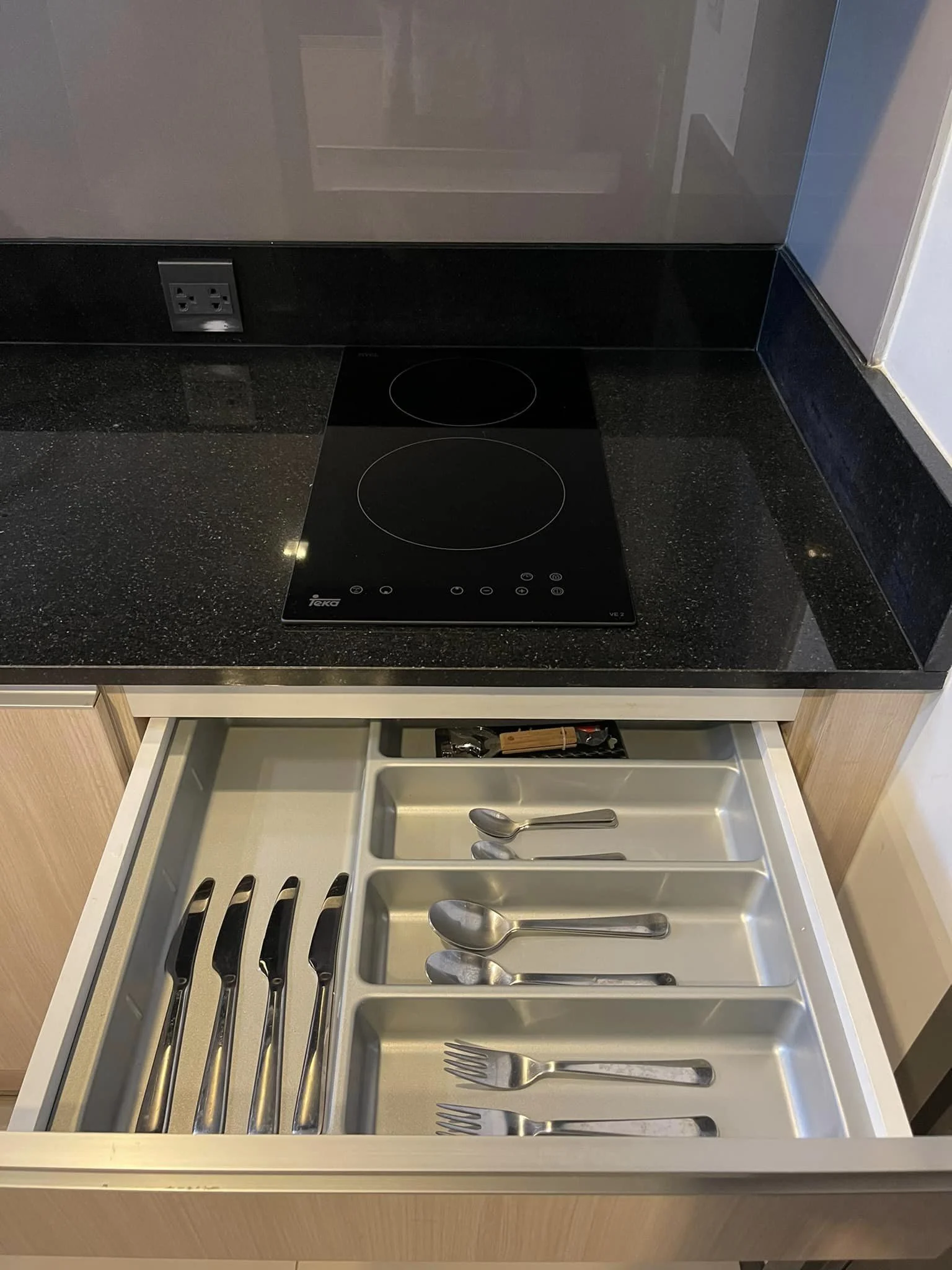 1 Bedroom condo in The Edge Sukhumvit 23