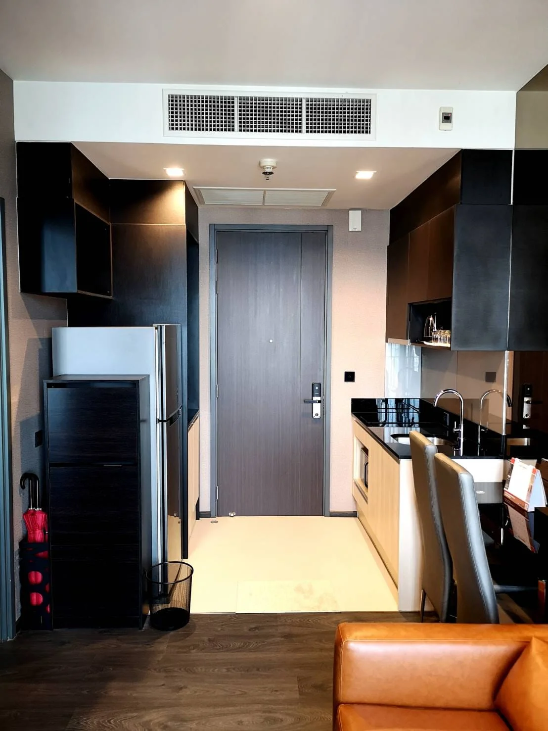 1 Bedroom condo in The Edge Sukhumvit 23