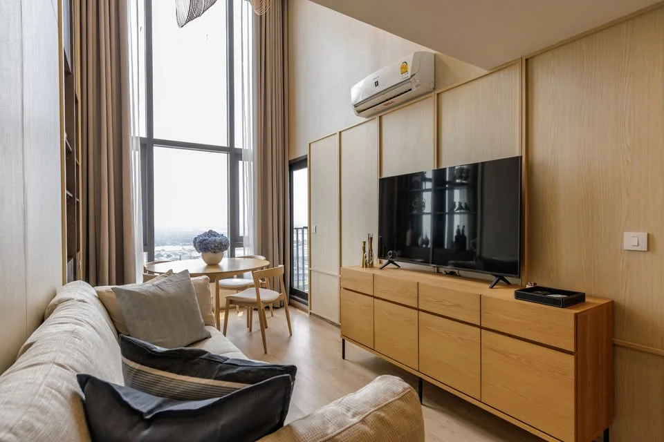 2 Bedroom condo in Life Rama 4-Asoke
