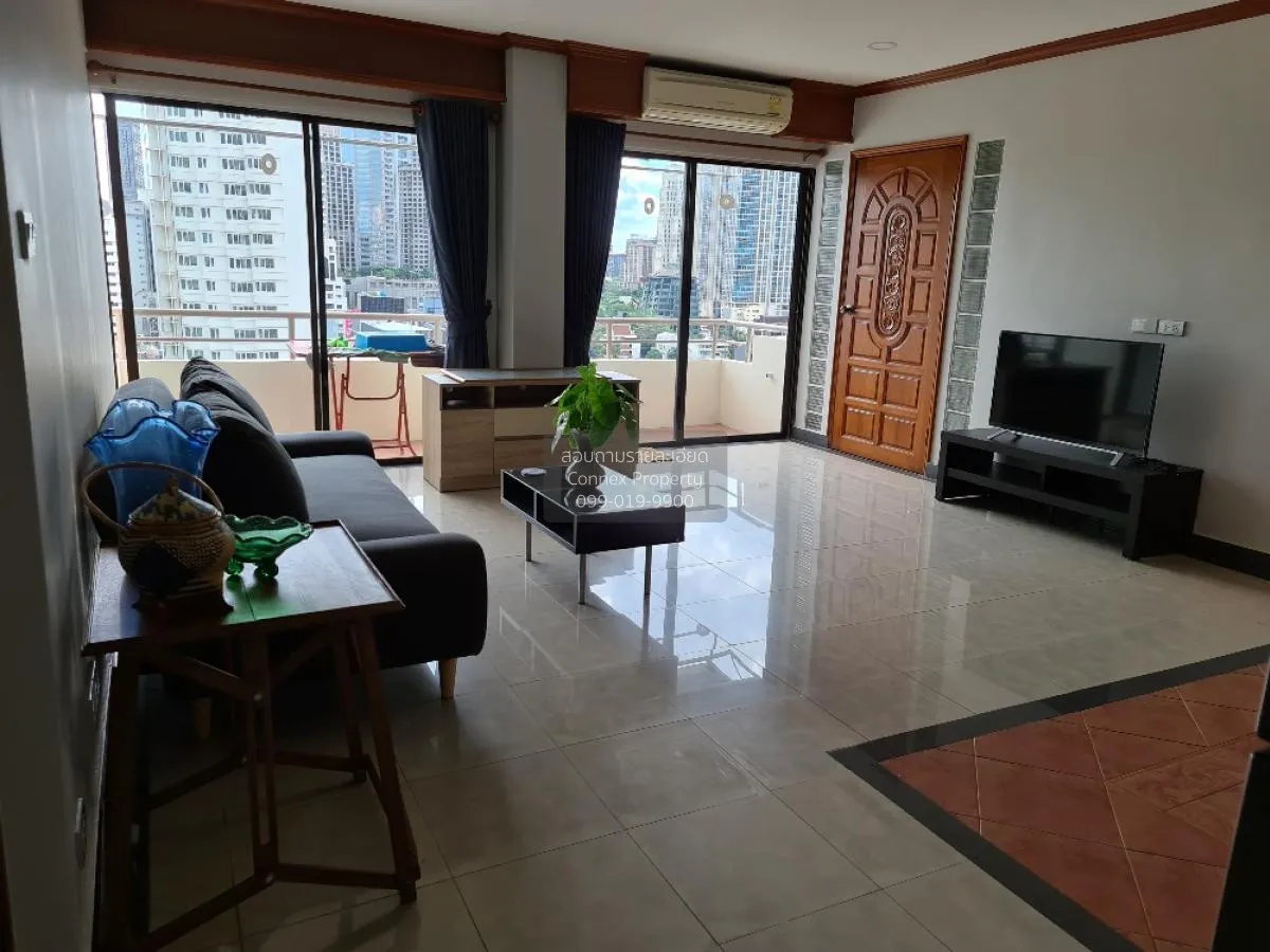 2 Bedroom condo in Saranjai Mansion