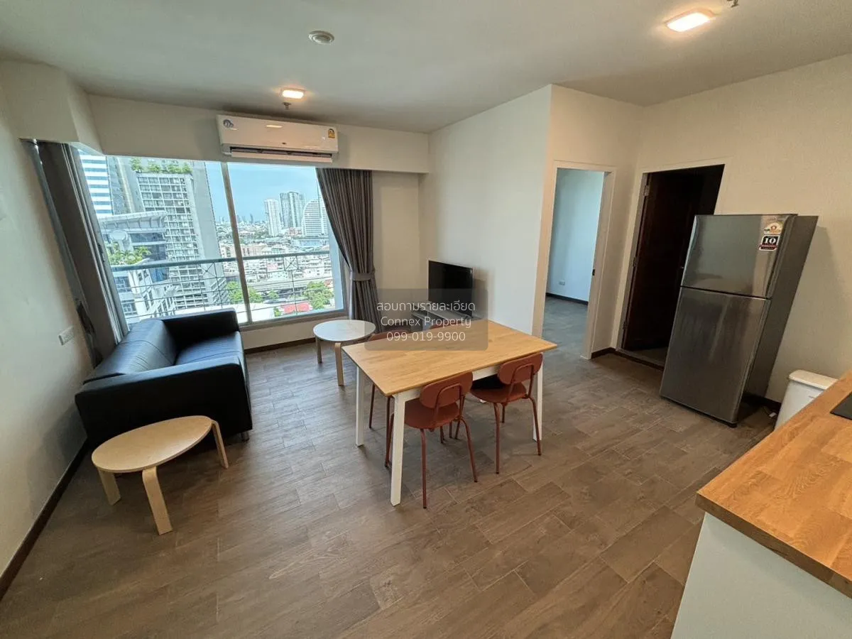 2 Bedroom condo in Sathorn House